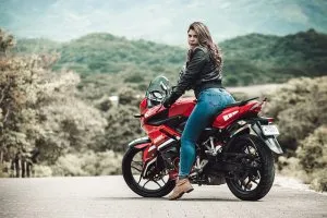 7 porad dla kierowców motocykli 125 cm3 7 porad dla kierowców motocykli 125 cm3