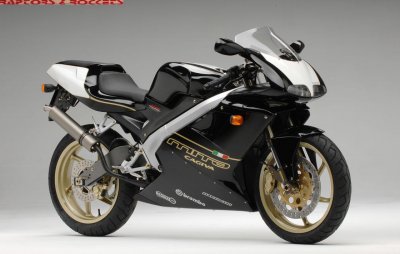 motocykl Cagiva MITO 125 2007 (1)