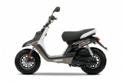 motocykl Yamaha BWS NAKED 2009 (1)