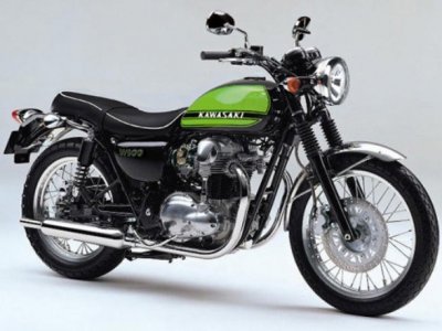 motocykl Kawasaki W800 2011 (1)