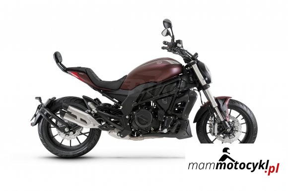 motocykl Benelli 502 CRUISER 2024 (1)