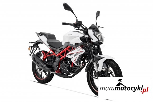 motocykl Benelli BN 125 2024 (1)