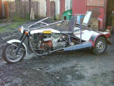 Motocykl SAM TRIKE 0